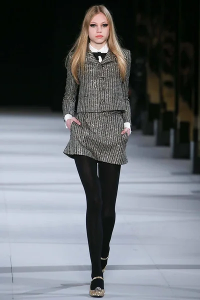 Look 6